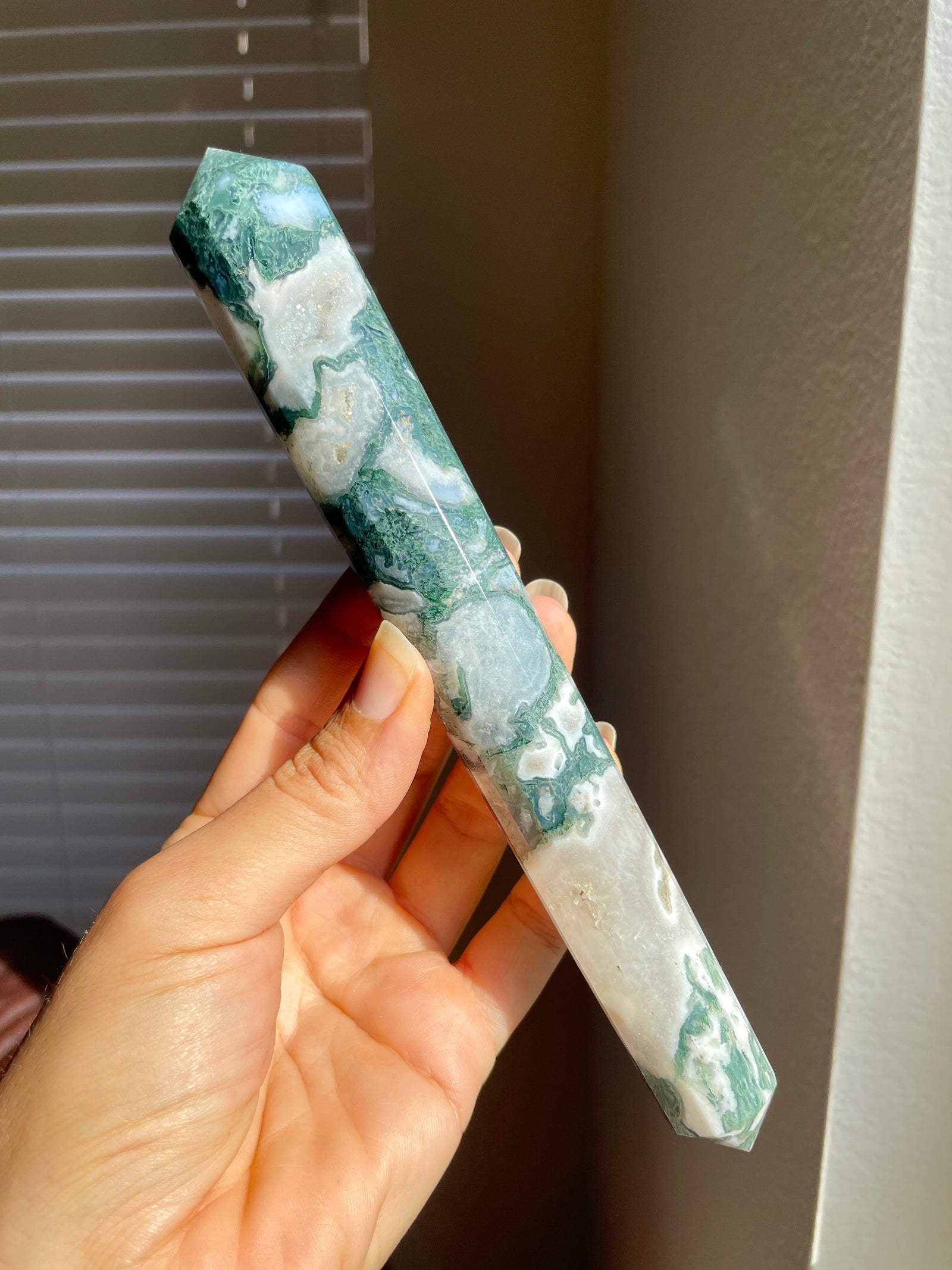 Moss Agate & Quartz Vogel