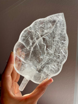 Himalayan Quartz Leaf Bowl