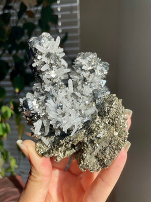 Quartz, Sphalerite and Pyrrhotite from the Trepča Mine, Kosovo