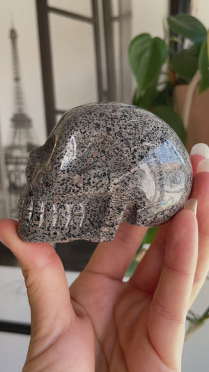 UV Reactive Yooperlite Skull