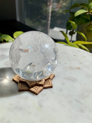 Flower Sphere Stand